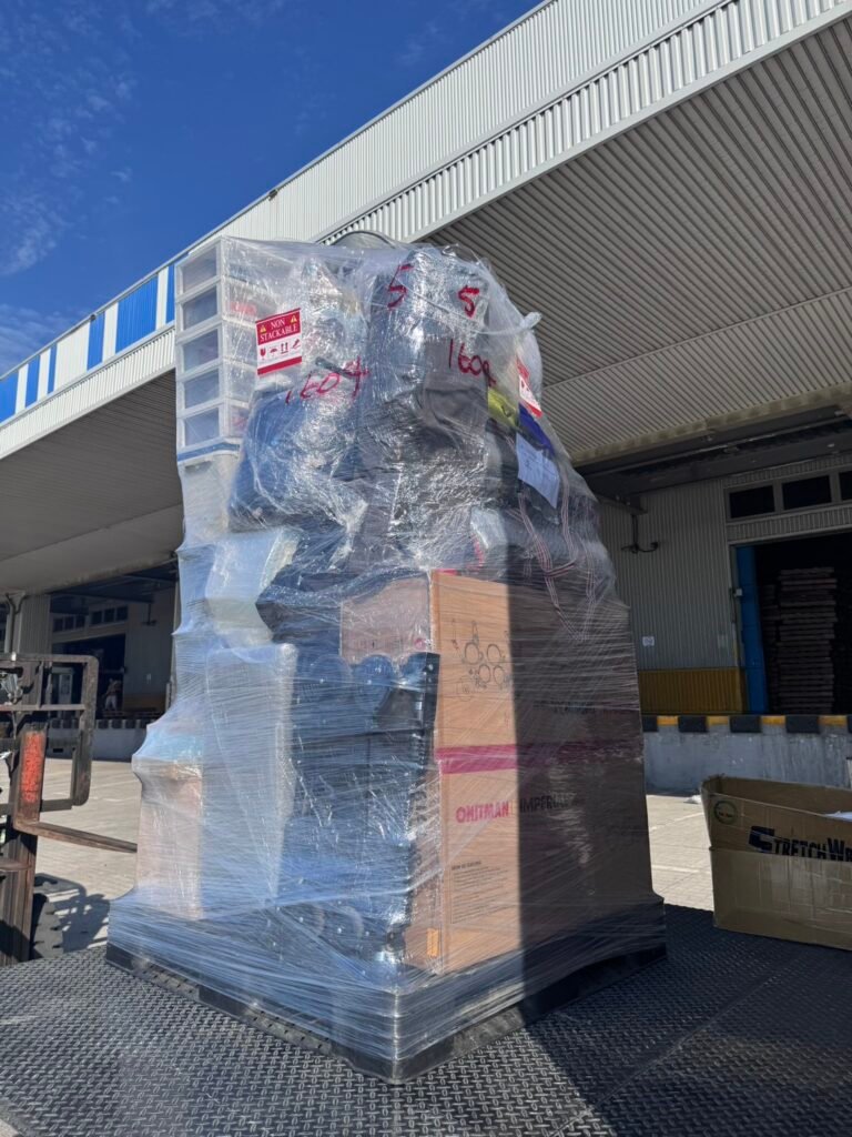 Ship2Taiwan提供上門打包裝箱訂製船運木箱及家具國際運送移民美國搬家服務