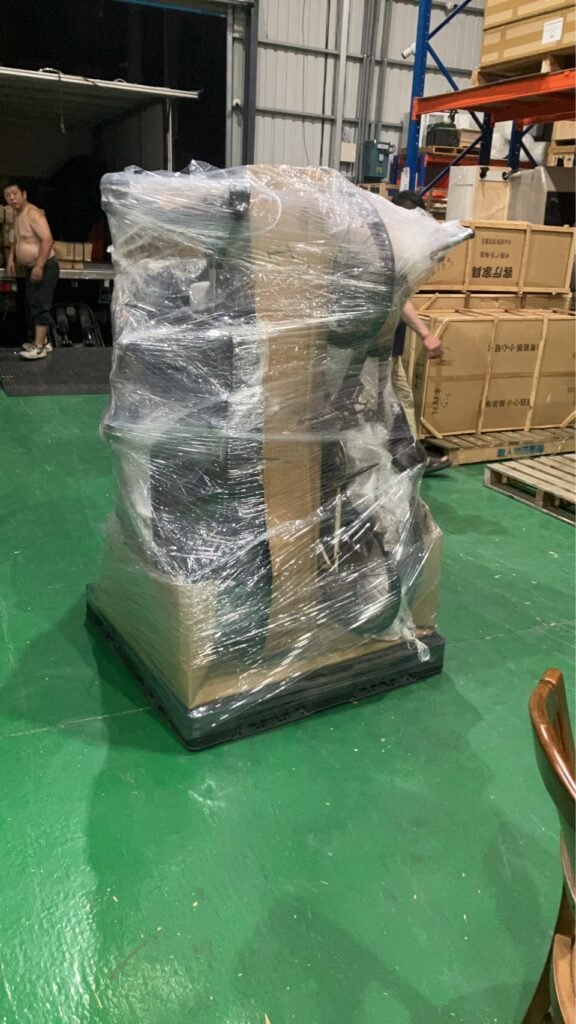 Ship2Taiwan提供上門打包裝箱訂製船運木箱及家具國際運送移民美國搬家服務